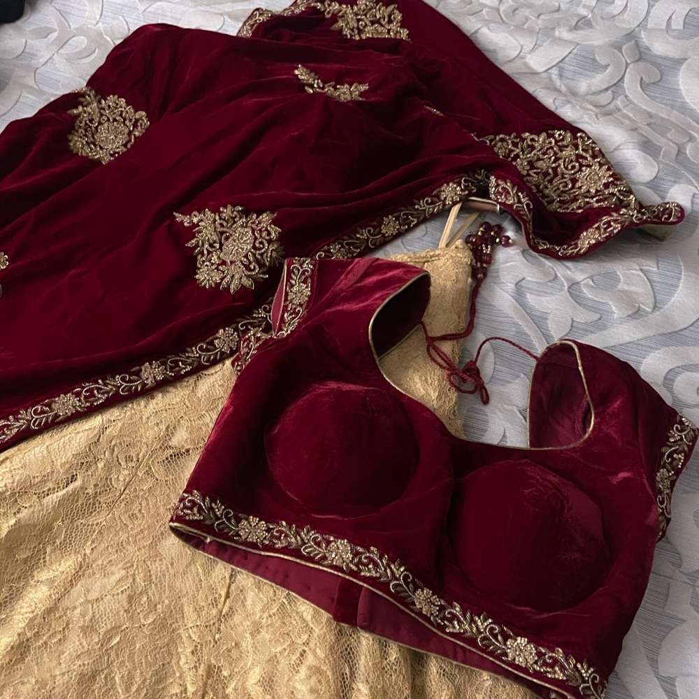 Chantilly Lace & Velvet prestitched Sari-lehenga with tulle & heavy embroidery